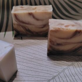 生豆コーヒーを使った手作り石鹼