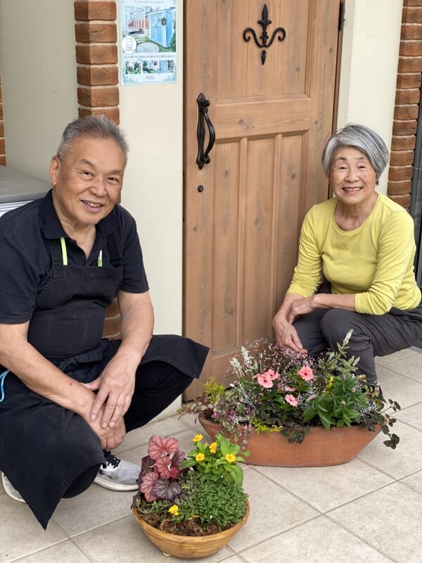 6月の寄せ植え 木曜午後クラス | 寄せ植え倶楽部ブログ
